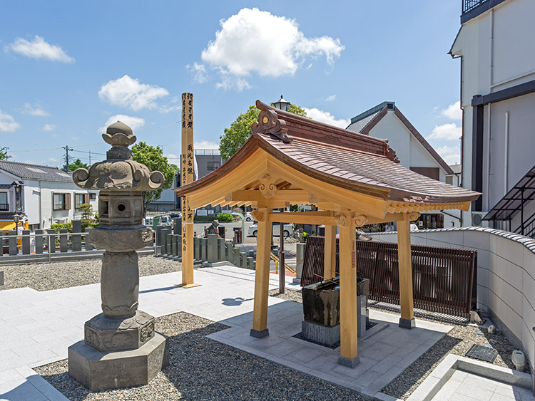 成田山新勝寺 手水屋 外観